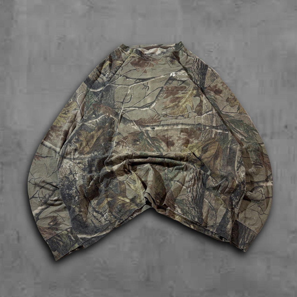 Vintage Oversized 90s Camo Russell Outdoors Streetwear‎ Longsleeve Tee